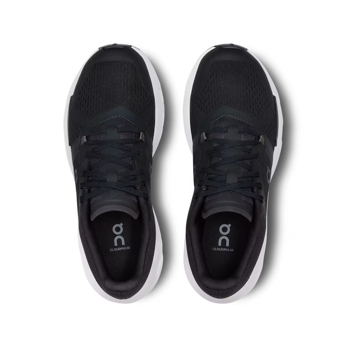 ON RUNNING CLOUDPULSE BLACK WHITE (W)