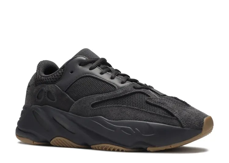 ADIDAS YEEZY BOOST 700 UTILITY BLACK