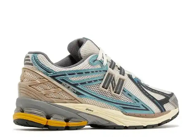 NEW BALANCE 1906R NEW SPRUCE
