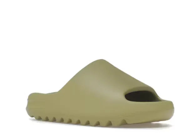 YEEZY SLIDE RESIN