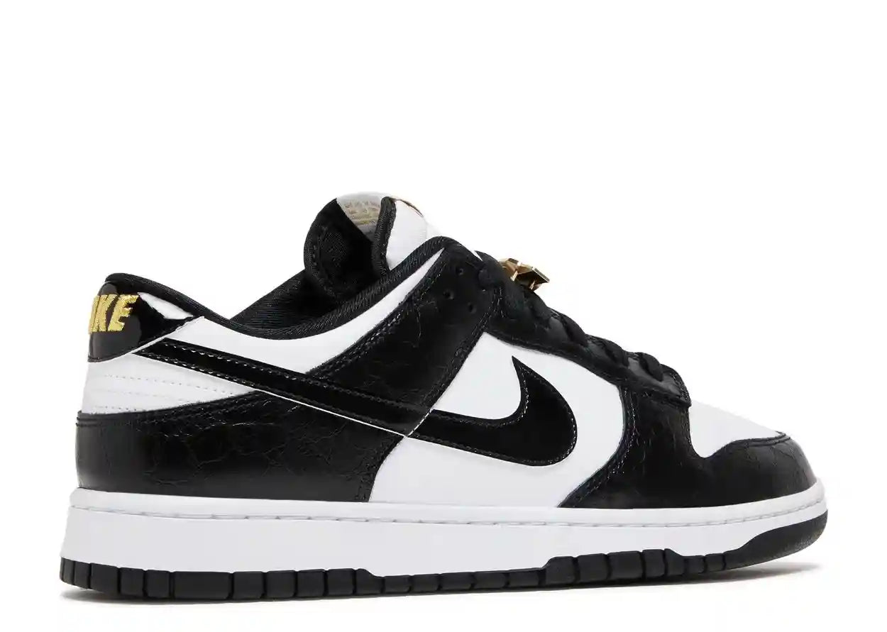 DUNK LOW SE WORLD CHAMP