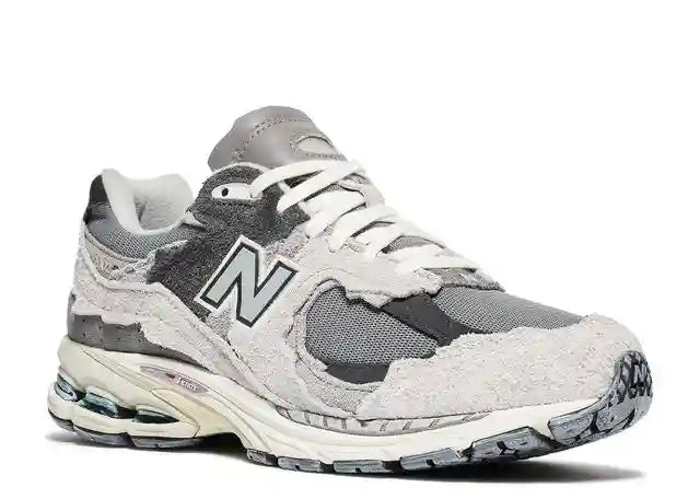 NEW BALANCE 2002R PROTECTION PACK RAIN CLOUD