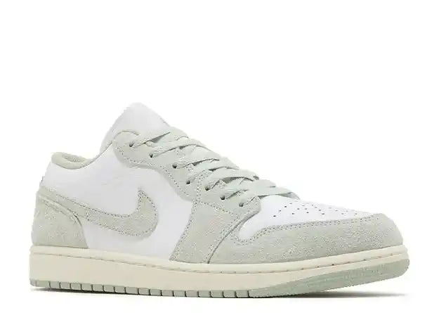JORDAN 1 LOW SEAFOAM