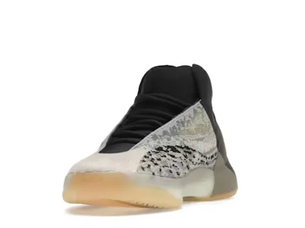 YEEZY QUANTUM SEAL TEAL