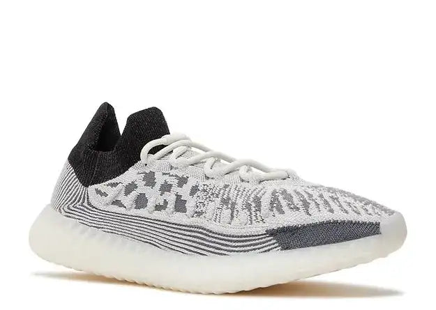 YEEZY 350 CMPCT PANDA