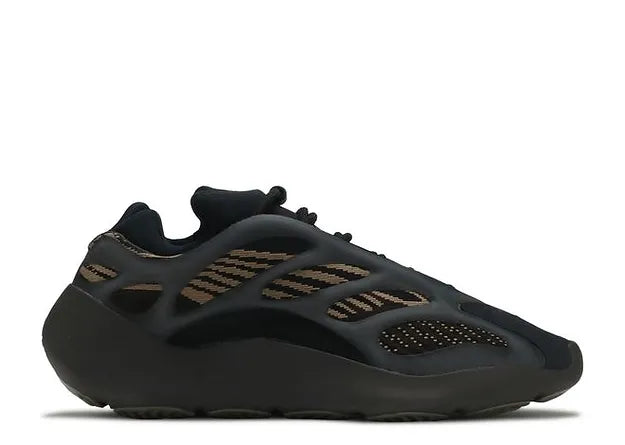 YEEZY 700 V3 CLAY BROWN