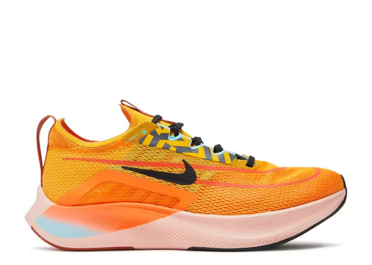 NIKE ZOOM FLY 4 'UNIVERSITY GOLD'