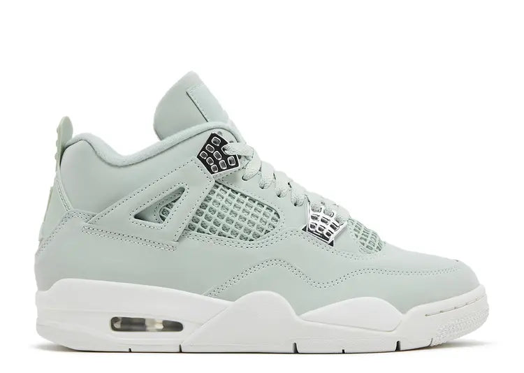 AIR JORDAN 4 RETRO	 ABUNDANCE / SEAFOAM