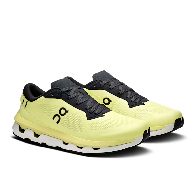 ON RUNNING CLOUDZONE LIMELIGHT BLACK