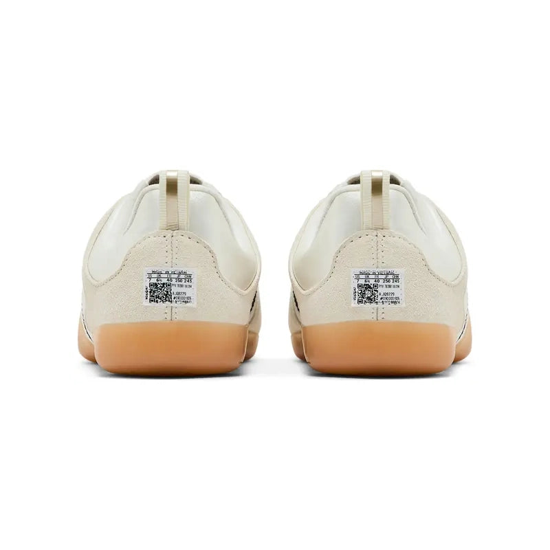 ADIDAS BALLERINA BAD BUNNY OFF WHITE BLACK GUM