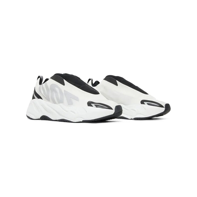 ADIDAS YEEZY BOOST 700 MNVN LACELESS ANALOG