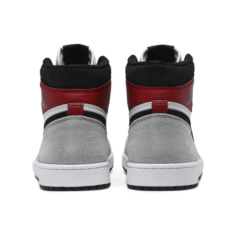 AIR JORDAN 1 RETRO HIGH OG SMOKE GREY