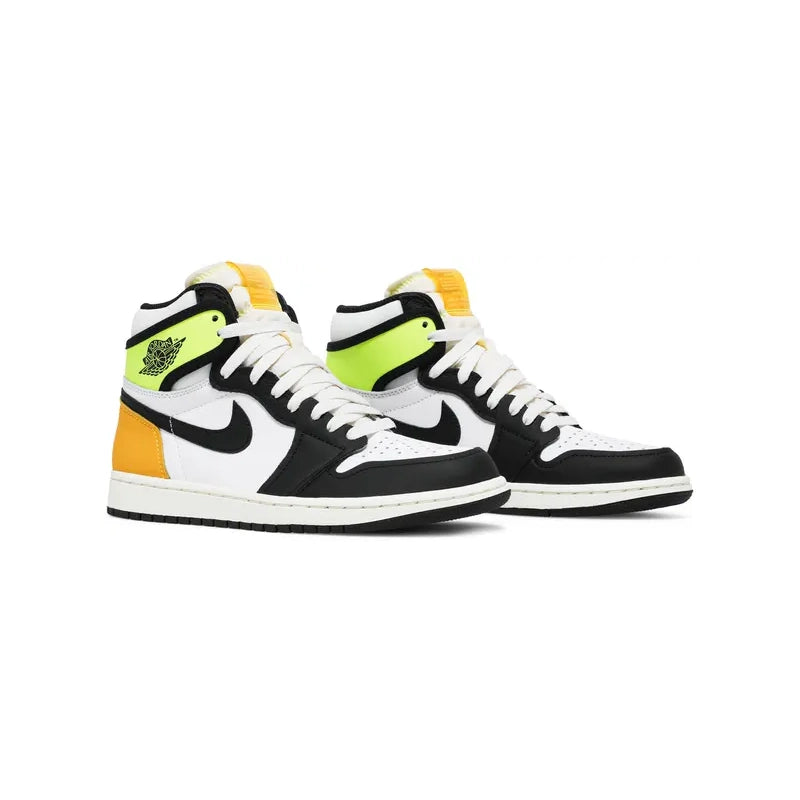 AIR JORDAN 1 RETRO HIGH OG VOLT GOLD