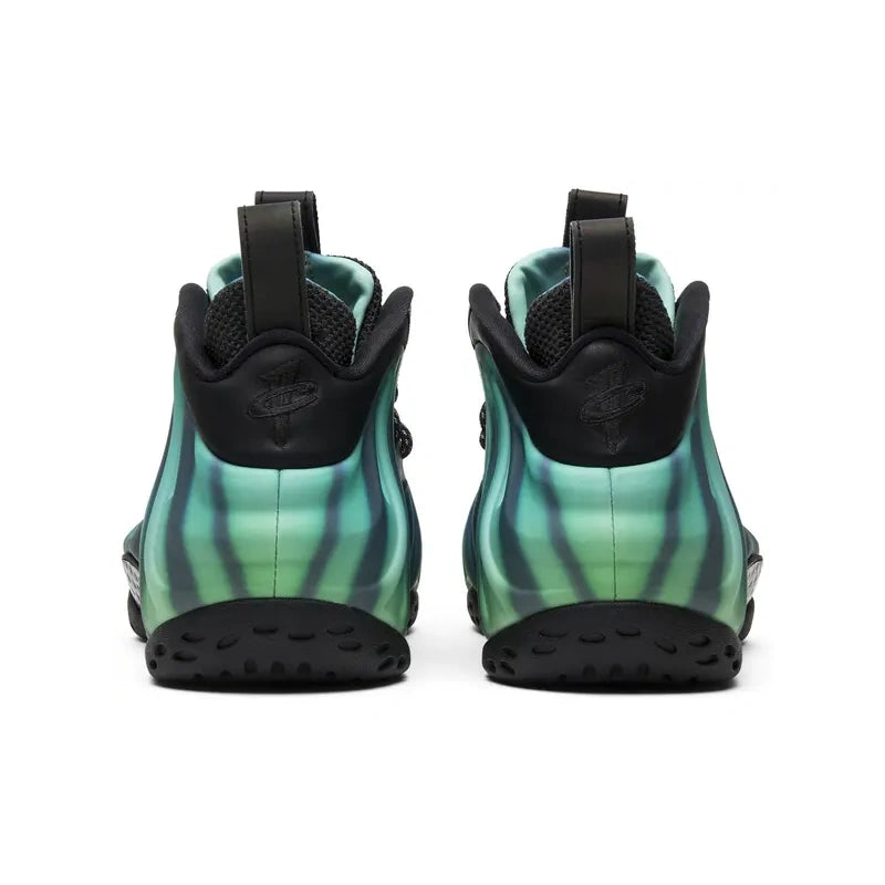 FOAMPOSITE NORTHERN LIGHTS