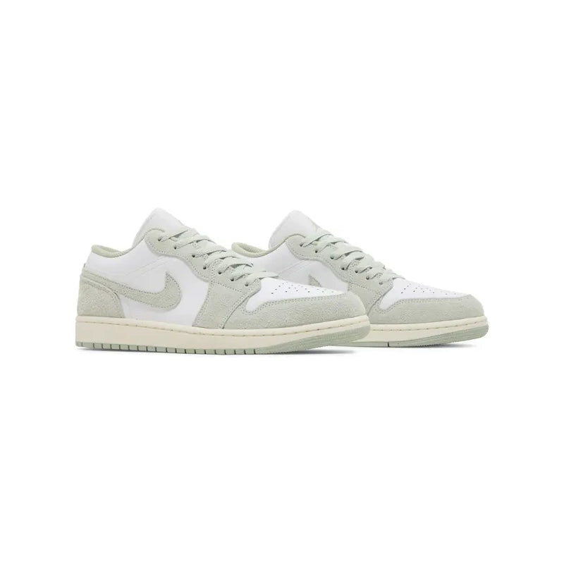 JORDAN 1 LOW SEAFOAM