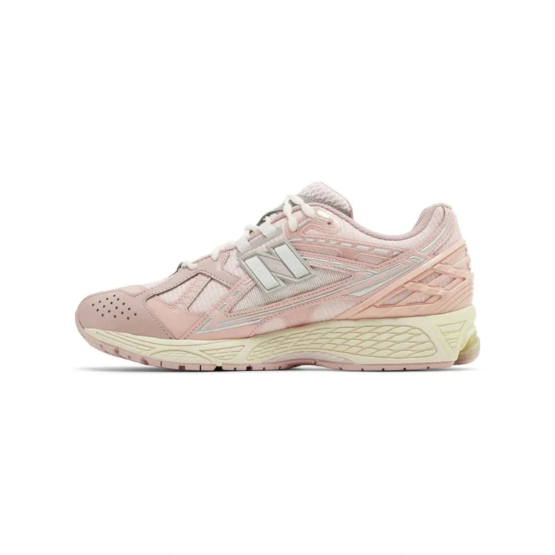 NEW BALANCE 1906U LUNAR NEW YEAR SHELL PINK