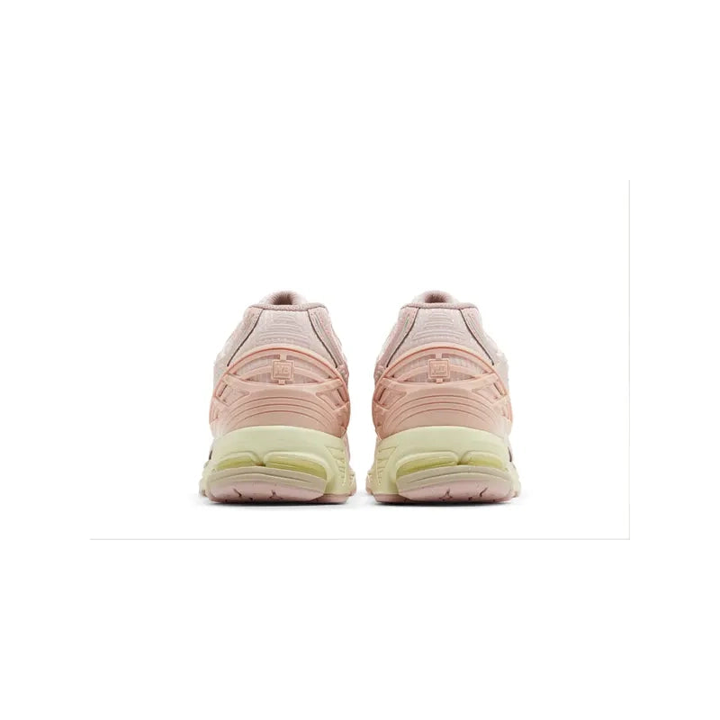 NEW BALANCE 1906U LUNAR NEW YEAR SHELL PINK