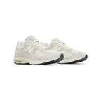 NEW BALANCE 2002R CALM TAUPE