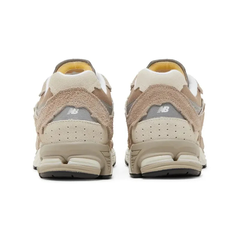 NEW BALANCE 2002R PROTECTION PACK DRIFTWOOD