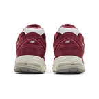 NEW BALANCE 2002R SUEDE PACK GARNET DEEP EARTH RED