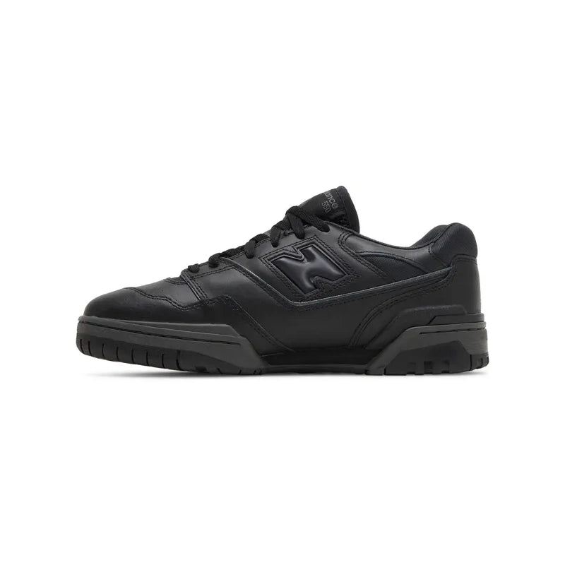 NEW BALANCE 550 TRIPLE BLACK