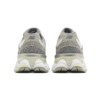 NEW BALANCE 9060 GREY WHITE