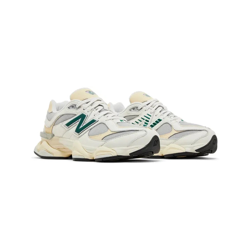 NEW BALANCE 9060 SEA SALT MARSH GREEN