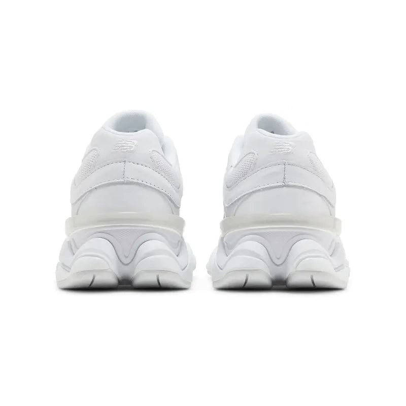 NEW BALANCE 9060 TRIPLE WHITE