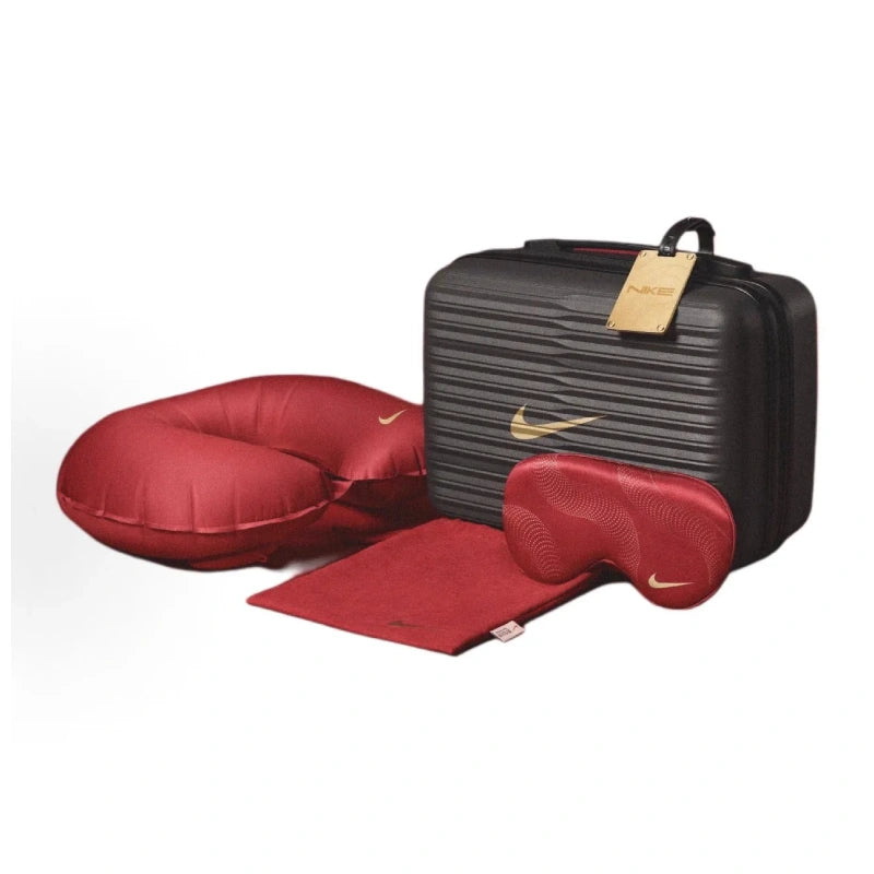 NIKE TRAVEL KIT