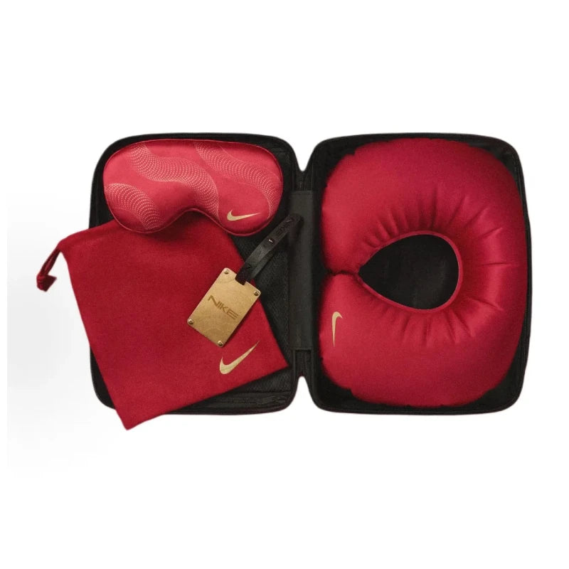 NIKE TRAVEL KIT