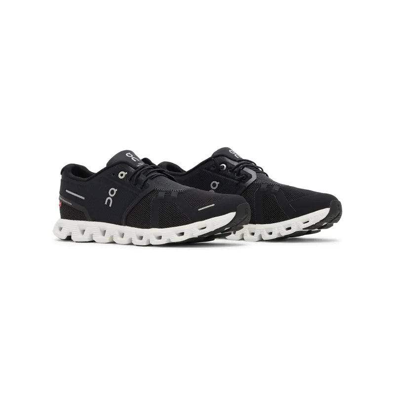 ON RUNNING CLOUD 5 BLACK WHITE