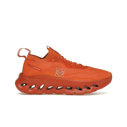 ON RUNNING CLOUDTILT LOEWE ORANGE