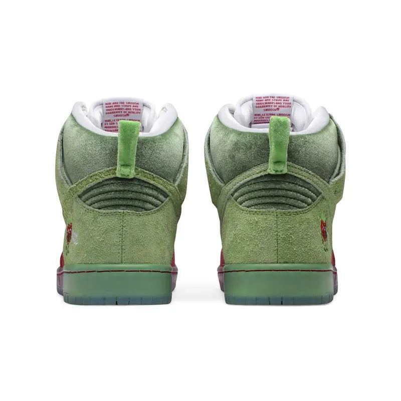 SB DUNK HIGH STRAWBERRY COUGH