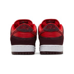 SB DUNK LOW CHERRY