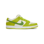 SB DUNK LOW GREEN APPLE