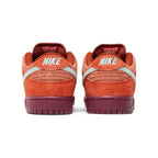 SB DUNK LOW MYSTIC RED