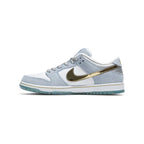 SB DUNK LOW SEAN CLIVER HOLIDAY SPECIAL