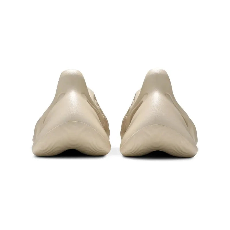 YEEZY FOAM RUNNER SAND