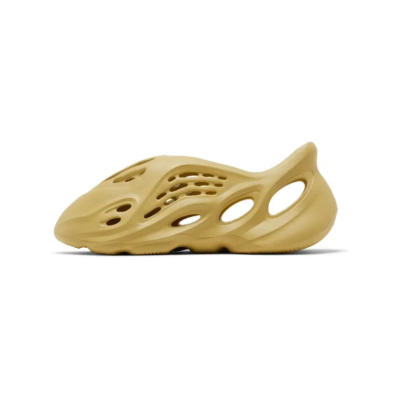 YEEZY FOAM RUNNER SULFUR