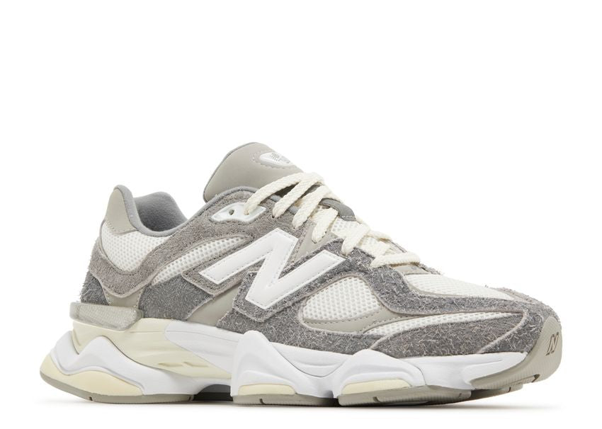 NEW BALANCE 9060 GREY WHITE