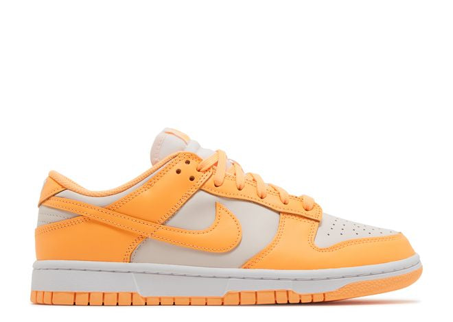 WMNS DUNK LOW PEACH CREAM