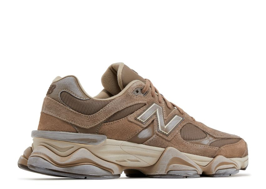 NEW BALANCE 9060 MUSHROOM