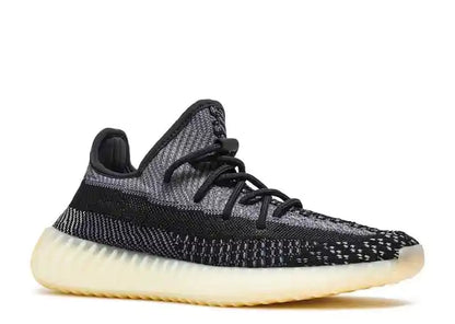 YEEZY 350 V2 OG CARBON