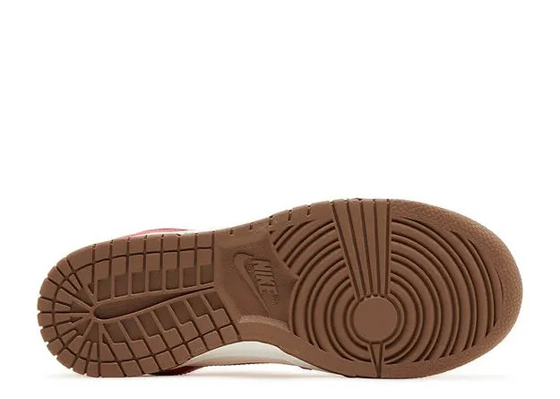 DUNK LOW BACON
