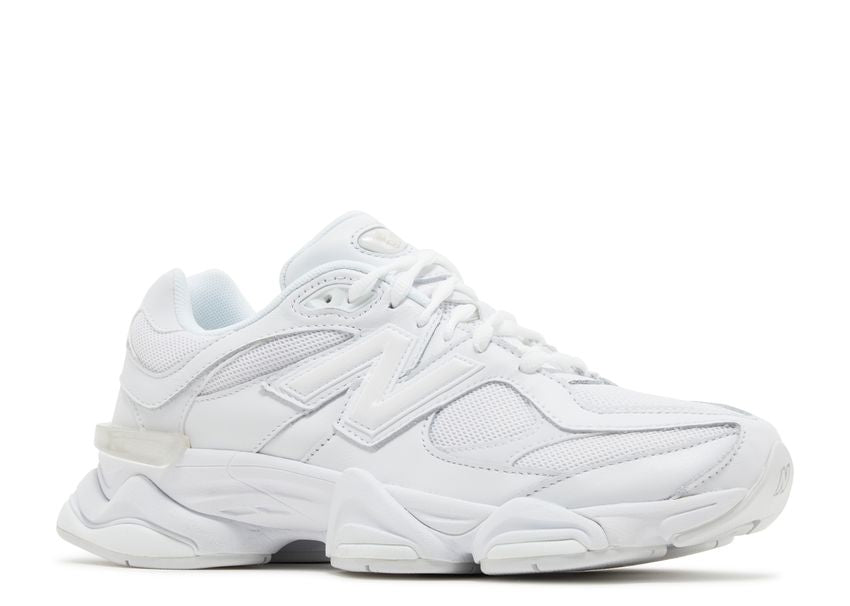 NEW BALANCE 9060 TRIPLE WHITE