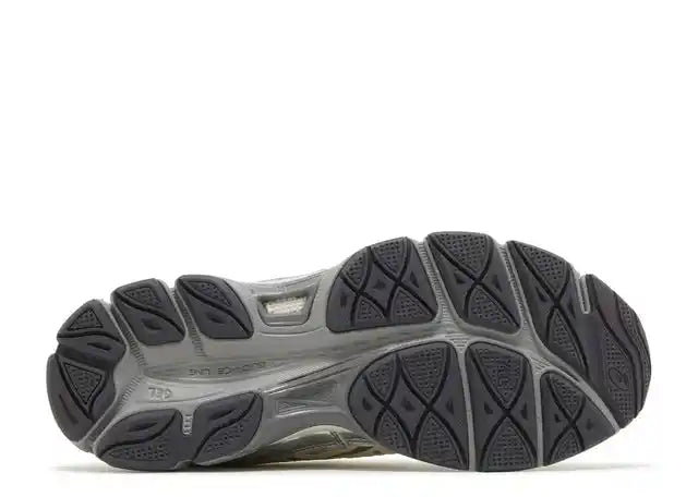 ASICS EMMI WMNS GEL NYC SILVER HUDDLE YELLOW