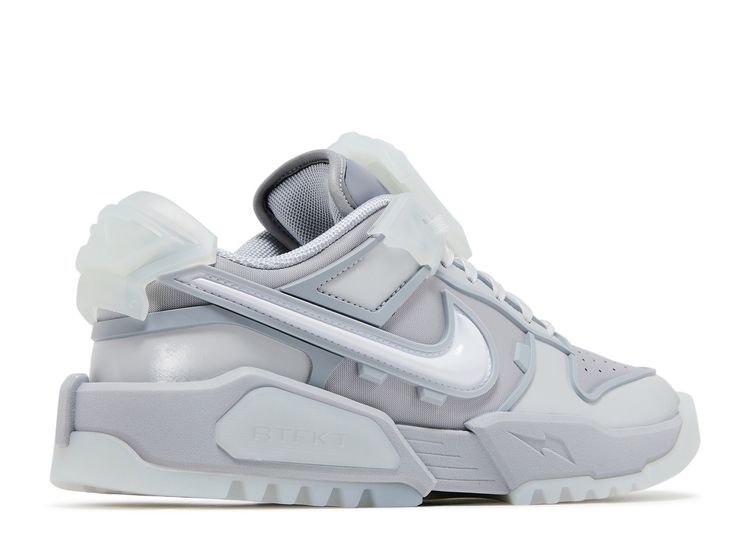 RTFKT X DUNK GENESIS 'GHOST'