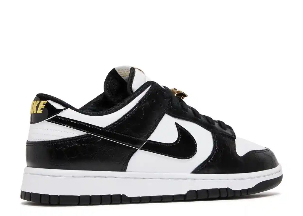 DUNK LOW SE WORLD CHAMP