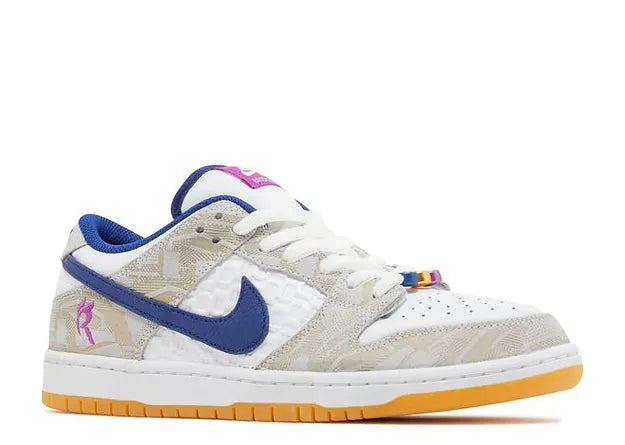SB DUNK LOW RAYSSA LEAL
