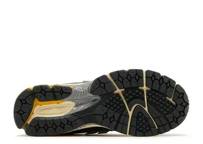 NEW BALANCE 1906R NEW SPRUCE
